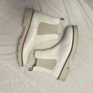 OASIS SOCIETY Gianna Chunky Sole Chelsea Boot